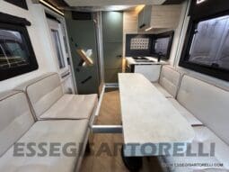 CHAUSSON NEW X 550 EXCLUSIVE LINE GAMMA 2025 599 CM SEMINTEGRALE COMPATTO BASCULANTE pieno