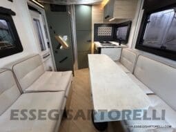 CHAUSSON NEW X 550 EXCLUSIVE LINE GAMMA 2025 599 CM SEMINTEGRALE COMPATTO BASCULANTE pieno