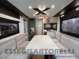 CHAUSSON NEW X 550 EXCLUSIVE LINE GAMMA 2025 599 CM SEMINTEGRALE COMPATTO BASCULANTE pieno