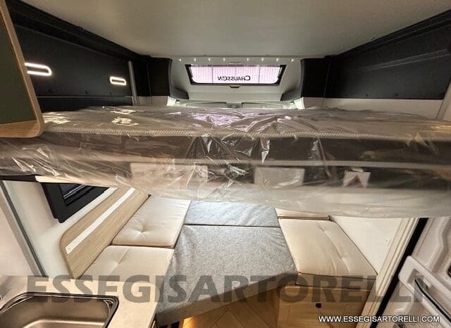 CHAUSSON NEW X 550 EXCLUSIVE LINE GAMMA 2025 599 CM SEMINTEGRALE COMPATTO BASCULANTE pieno