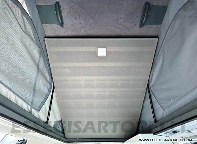 NOLEGGIO CAMPER PURO VAN POPUP WEBASTO 5 LETTO 4 VIAGGIO 499 cm pieno