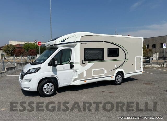NOLEGGIO SEMINTEGRALE GARAGE E BASCULANTE 6 LETTO 5 VIAGGIO 716 cm pieno