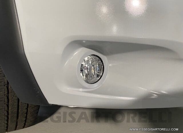 NOLEGGIO CAMPER PURO VAN LETTI GEMELLI 4 VIAGGIO 636 cm pieno