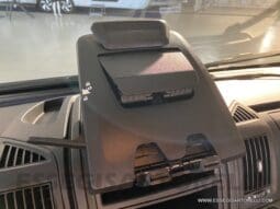 NOLEGGIO CAMPER PURO VAN LETTI GEMELLI 4 VIAGGIO 636 cm pieno