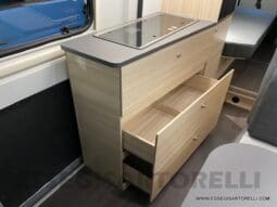 NOLEGGIO CAMPER PURO VAN LETTI GEMELLI 4 VIAGGIO 636 cm pieno