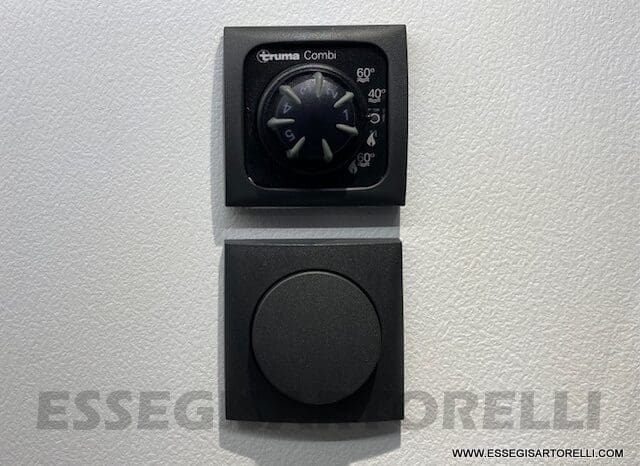 NOLEGGIO CAMPER PURO VAN LETTI GEMELLI 4 VIAGGIO 636 cm pieno