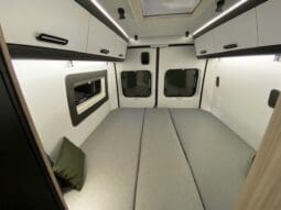 NOLEGGIO CAMPER PURO VAN LETTI GEMELLI 4 VIAGGIO 636 cm pieno