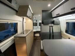 NOLEGGIO CAMPER PURO VAN LETTI GEMELLI 4 VIAGGIO 636 cm pieno