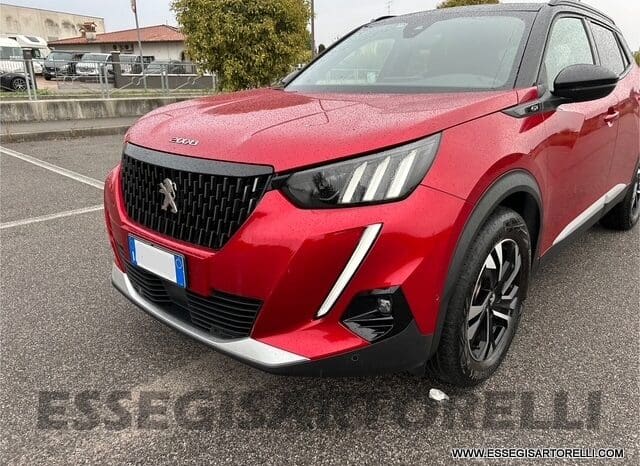 PEUGEOT NEW 2008 GT AUTOMATICA FULL UNIPROPRIETARIO 2022 TETTO PANORAMICO GANCIO TRAINO pieno