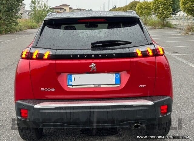 PEUGEOT NEW 2008 GT AUTOMATICA FULL UNIPROPRIETARIO 2022 TETTO PANORAMICO GANCIO TRAINO pieno