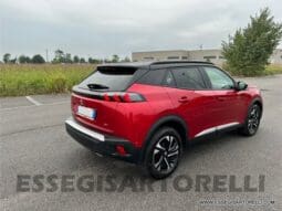 PEUGEOT NEW 2008 GT AUTOMATICA FULL UNIPROPRIETARIO 2022 TETTO PANORAMICO GANCIO TRAINO pieno