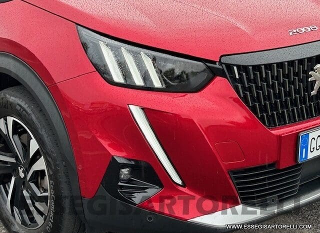 PEUGEOT NEW 2008 GT AUTOMATICA FULL UNIPROPRIETARIO 2022 TETTO PANORAMICO GANCIO TRAINO pieno