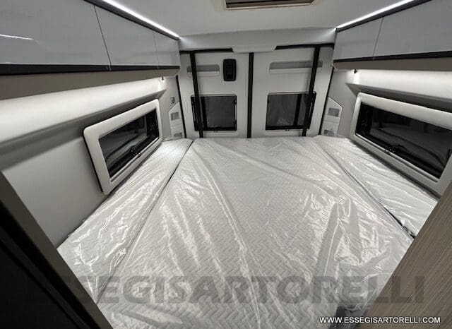 ADRIA TWIN PLUS 640 SGX 636 CM 35 HEAVY SKYROOOF WEBASTO 2024 ARTENSE GREY METT pieno