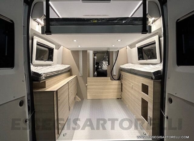 ADRIA TWIN PLUS 640 SGX 636 CM 35 HEAVY SKYROOOF WEBASTO 2024 ARTENSE GREY METT pieno