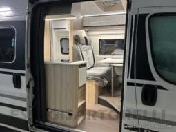 ADRIA TWIN PLUS 640 SGX 636 CM 35 HEAVY SKYROOOF WEBASTO 2024 ARTENSE GREY METT pieno