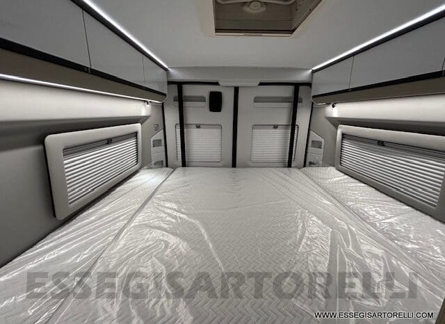 ADRIA TWIN PLUS 640 SGX 636 CM 35 HEAVY SKYROOOF WEBASTO 2024 ARTENSE GREY METT pieno