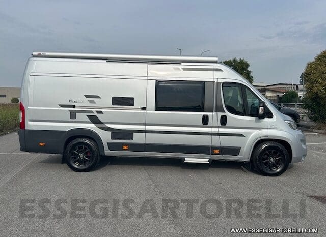 ADRIA SUNLIVING V 640 SLX LETTI GEMELLI VAN 2016 pieno