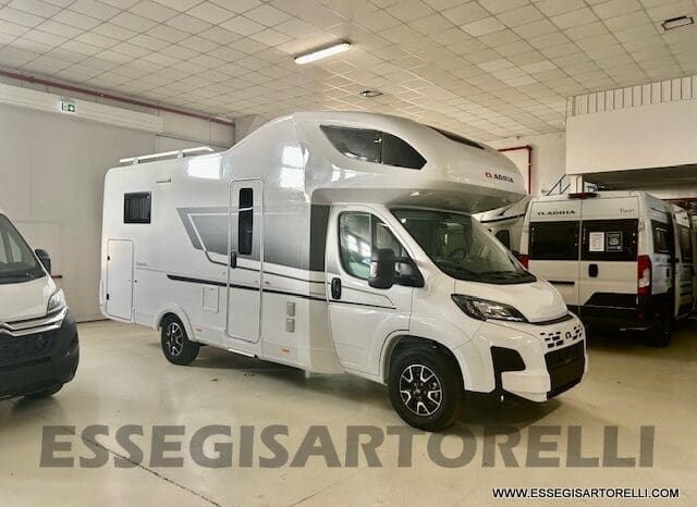 ADRIA NEW CORAL XL A 660 SL GAMMA 2025 LETTI GEMELLI NEW DUCATO MY 25 pieno