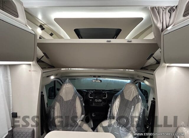 ADRIA NEW CORAL XL A 660 SL GAMMA 2025 LETTI GEMELLI NEW DUCATO MY 25 pieno