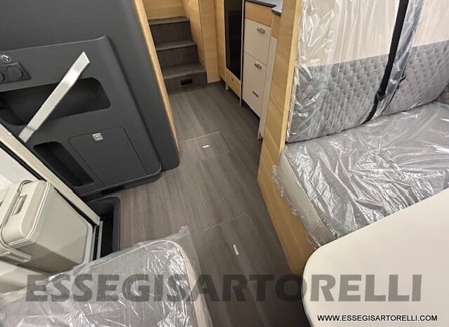 ADRIA NEW CORAL XL A 660 SL GAMMA 2025 LETTI GEMELLI NEW DUCATO MY 25 pieno