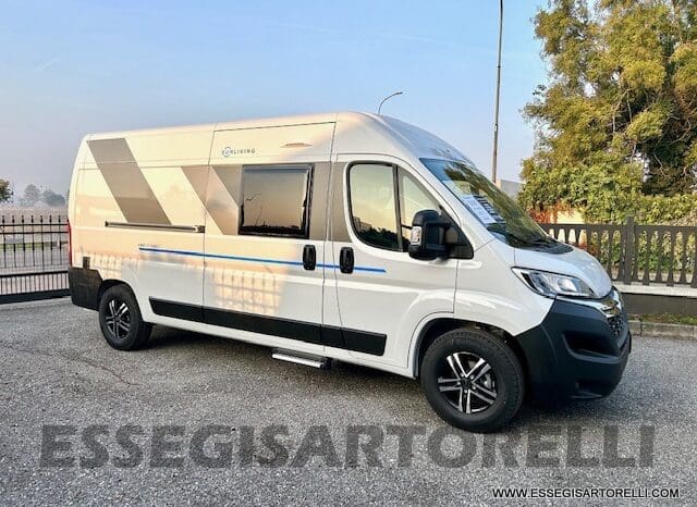 ADRIA SUNLIVING V 60 SP FAMILY 2024 DOPPIO MATRIMONIALE TRUMA DIESEL 599 CM MAK 16″ pieno