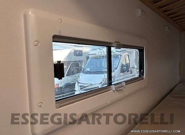 CHAUSSON FIRST LINE C 656 DOPPIA DINETTE 7 POSTI OMOLOGATI 2024 GARAGE pieno