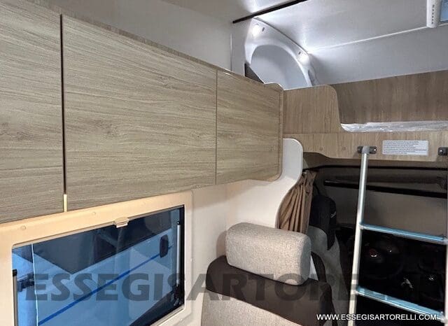 CHAUSSON FIRST LINE C 656 DOPPIA DINETTE 7 POSTI OMOLOGATI 2024 GARAGE pieno