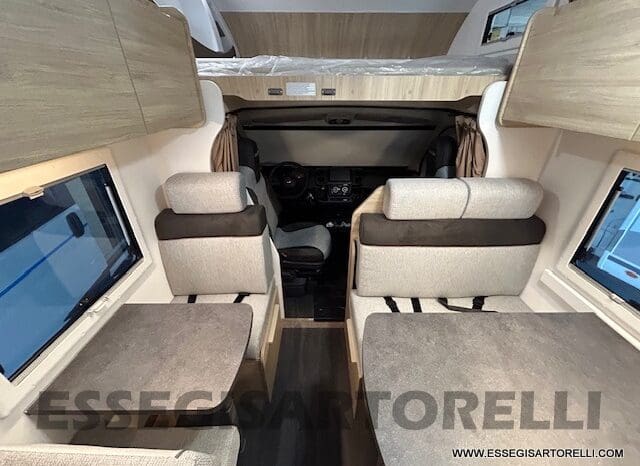 CHAUSSON FIRST LINE C 656 DOPPIA DINETTE 7 POSTI OMOLOGATI 2024 GARAGE pieno