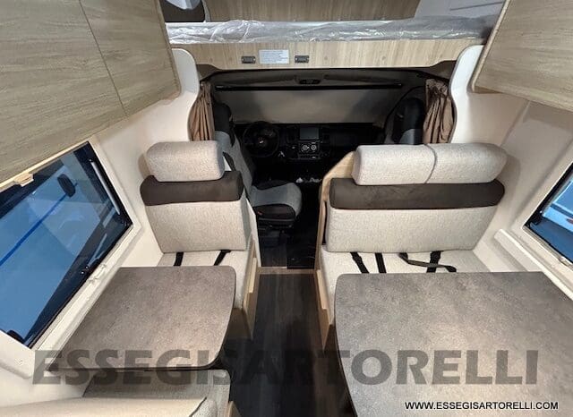 CHAUSSON FIRST LINE C 656 DOPPIA DINETTE 7 POSTI OMOLOGATI 2024 GARAGE pieno