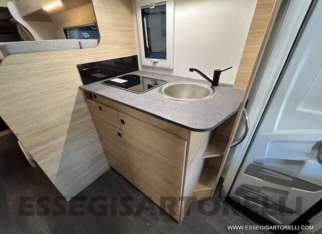 CHAUSSON FIRST LINE C 656 DOPPIA DINETTE 7 POSTI OMOLOGATI 2024 GARAGE pieno