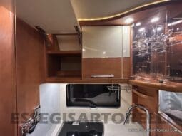 CARTHAGO CHIC C-LINE 4.2 DB MOTORHOME 150 CV POWER UNIPROPR. 2015 685 CM KM 73.569 pieno