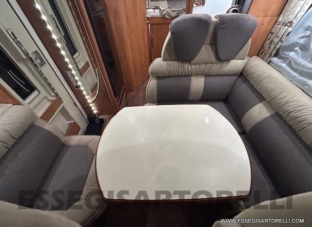 CARTHAGO CHIC C-LINE 4.2 DB MOTORHOME 150 CV POWER UNIPROPR. 2015 685 CM KM 73.569 pieno