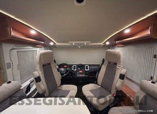 CARTHAGO CHIC C-LINE 4.2 DB MOTORHOME 150 CV POWER UNIPROPR. 2015 685 CM KM 73.569 pieno