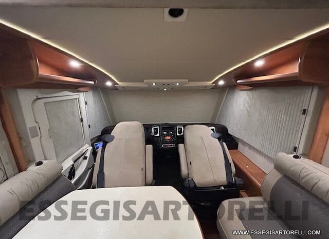 CARTHAGO CHIC C-LINE 4.2 DB MOTORHOME 150 CV POWER UNIPROPR. 2015 685 CM KM 73.569 pieno