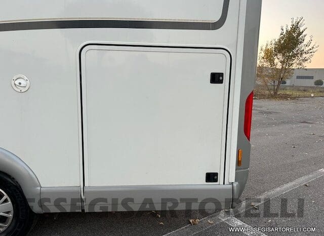 CARTHAGO CHIC C-LINE 4.2 DB MOTORHOME 150 CV POWER UNIPROPR. 2015 685 CM KM 73.569 pieno