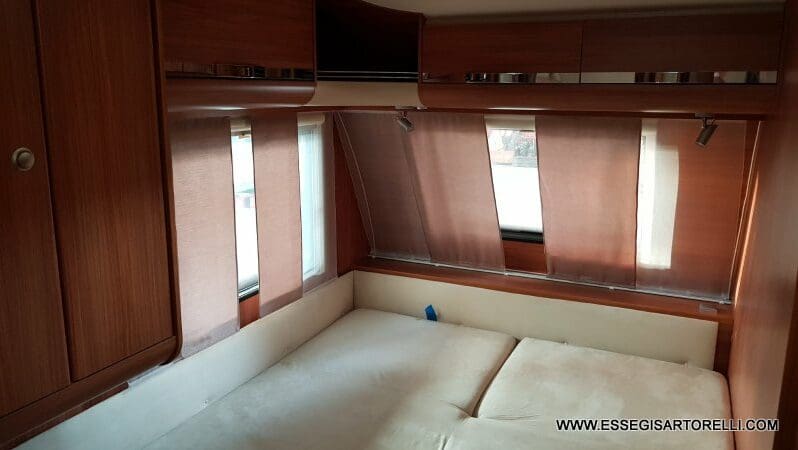 ADRIA ADORA 513 TK CARAVAN 6 POSTI 2012 MOVER AUTOMATICO, TENDALINO ,PRIVACY, VERANDA 1.300 KG pieno