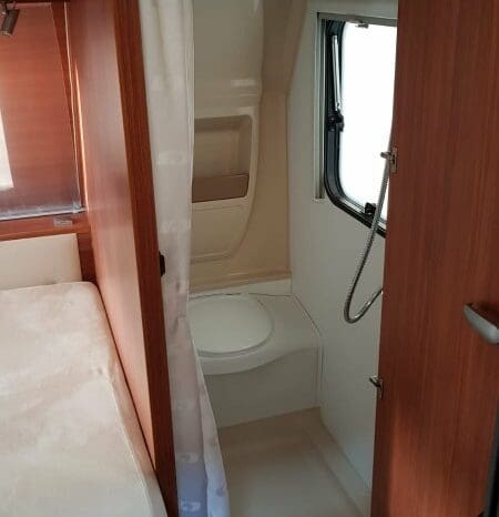 ADRIA ADORA 513 TK CARAVAN 6 POSTI 2012 MOVER AUTOMATICO, TENDALINO ,PRIVACY, VERANDA 1.300 KG pieno