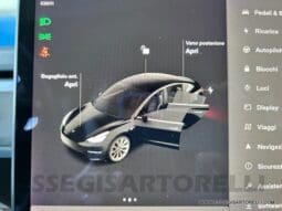 TESLA MODEL 3 DUAL MOTOR LONG RANGE (4WD) FULL OPTIONAL IVA ESPOSTA pieno