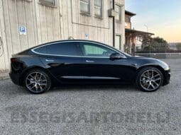 TESLA MODEL 3 DUAL MOTOR LONG RANGE (4WD) FULL OPTIONAL IVA ESPOSTA pieno