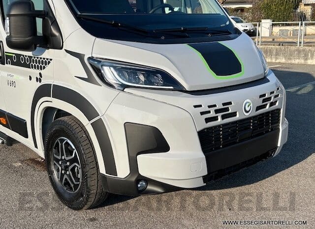 CHAUSSON SPORTLINE V 690 CAMBIO AUTOMATICO SERIE VAN 636 CM MAXI MATRIMONIALE ELETTRICO BASCULANTE 2025 pieno