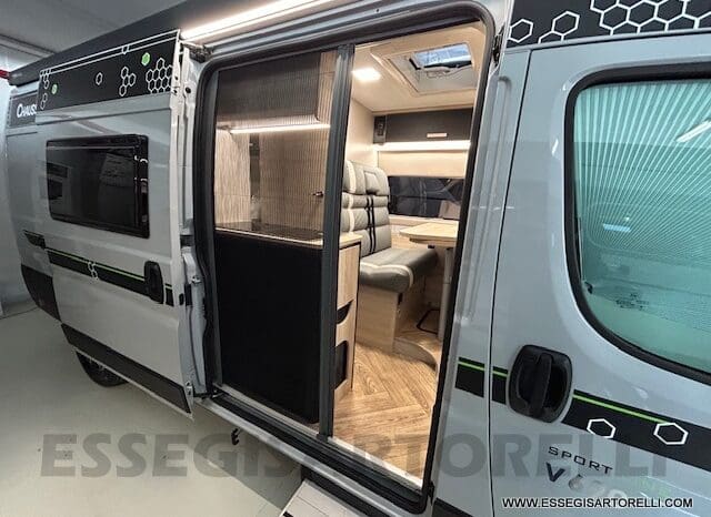 CHAUSSON SPORTLINE V 690 CAMBIO AUTOMATICO SERIE VAN 636 CM MAXI MATRIMONIALE ELETTRICO BASCULANTE 2025 pieno