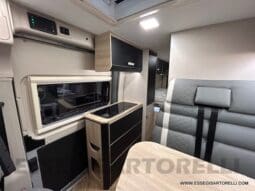 CHAUSSON SPORTLINE V 690 CAMBIO AUTOMATICO SERIE VAN 636 CM MAXI MATRIMONIALE ELETTRICO BASCULANTE 2025 pieno