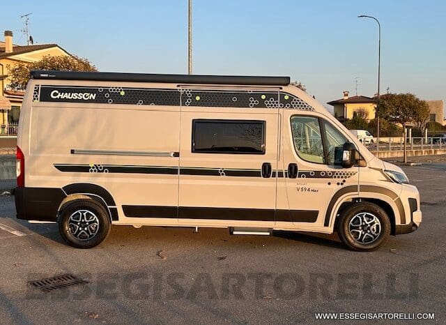 CHAUSSON SPORTLINE V 594 MAX CAMBIO AUTOMATICO SERIE VAN 599 CM DOPPIO MATRIMONIALE IN CODA 2025 pieno