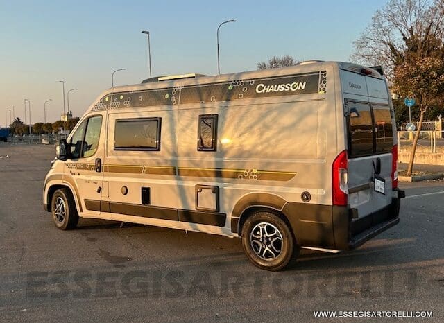 CHAUSSON SPORTLINE V 594 MAX CAMBIO AUTOMATICO SERIE VAN 599 CM DOPPIO MATRIMONIALE IN CODA 2025 pieno