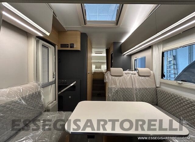 ADRIA CORAL XL A 660 SL 06/2024 GEMELLI E DOPPIO PAVIMENTO UNIPROPRIETARIO SOLO 623 KM ! pieno