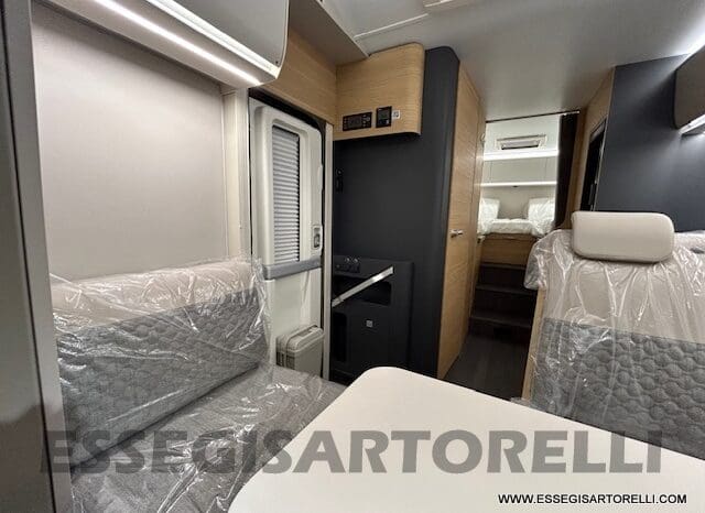 ADRIA CORAL XL A 660 SL 06/2024 GEMELLI E DOPPIO PAVIMENTO UNIPROPRIETARIO SOLO 623 KM ! pieno