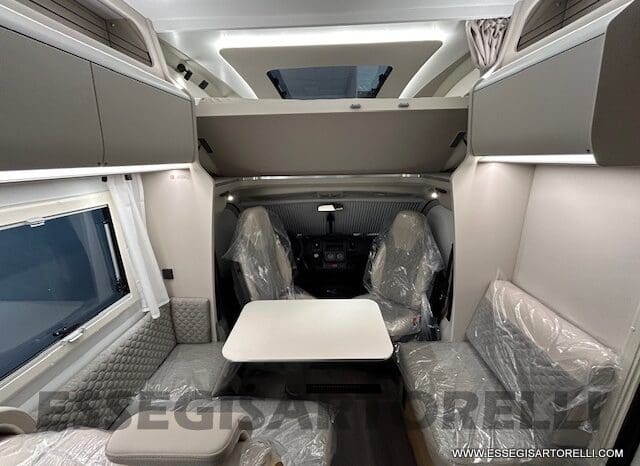 ADRIA CORAL XL A 660 SL 06/2024 GEMELLI E DOPPIO PAVIMENTO UNIPROPRIETARIO SOLO 623 KM ! pieno