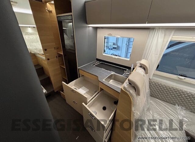 ADRIA CORAL XL A 660 SL 06/2024 GEMELLI E DOPPIO PAVIMENTO UNIPROPRIETARIO SOLO 623 KM ! pieno