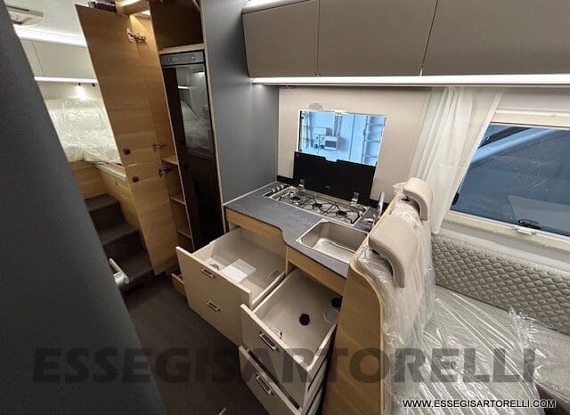 ADRIA CORAL XL A 660 SL 06/2024 GEMELLI E DOPPIO PAVIMENTO UNIPROPRIETARIO SOLO 623 KM ! pieno