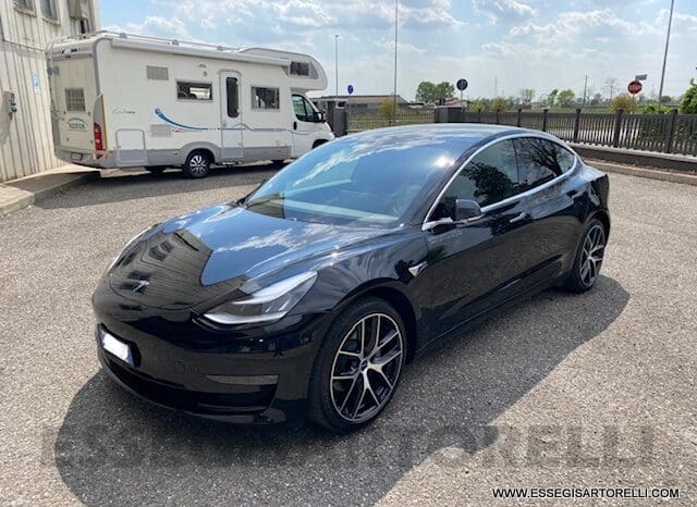 TESLA MODEL 3 DUAL MOTOR LONG RANGE (4WD) FULL OPTIONAL IVA ESPOSTA pieno